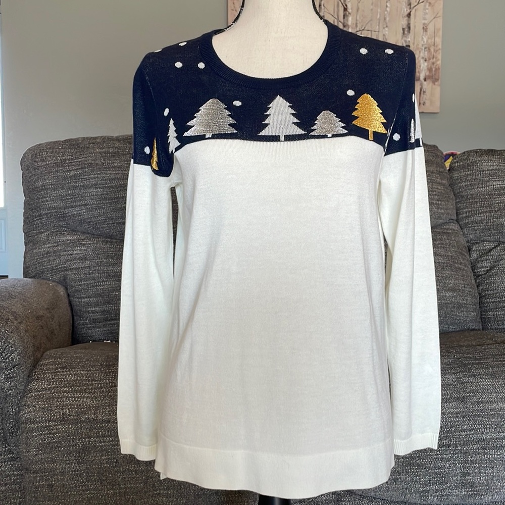 NWT Holiday sweater with embroidered tree trim